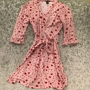 Pink Hearts Valentines Day Patterned Robe Resale Size Medium